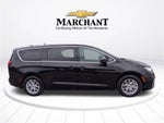 2025 Chrysler Pacifica Select FWD