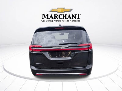 2025 Chrysler Pacifica Select FWD