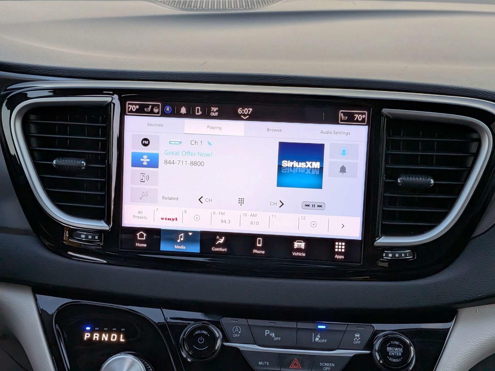 2023 Chrysler Pacifica Touring L FWD