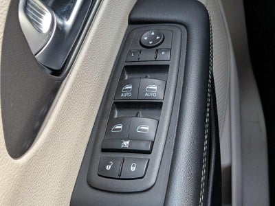 2023 Chrysler Pacifica Touring L FWD