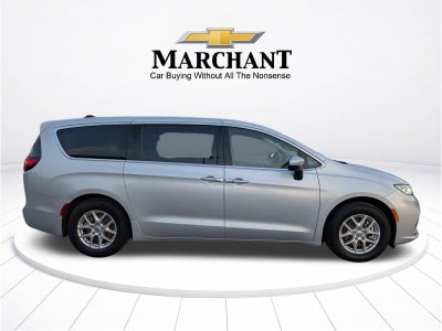 2023 Chrysler Pacifica Touring L FWD