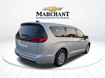 2023 Chrysler Pacifica Touring L FWD