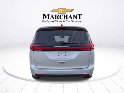 2023 Chrysler Pacifica Touring L FWD