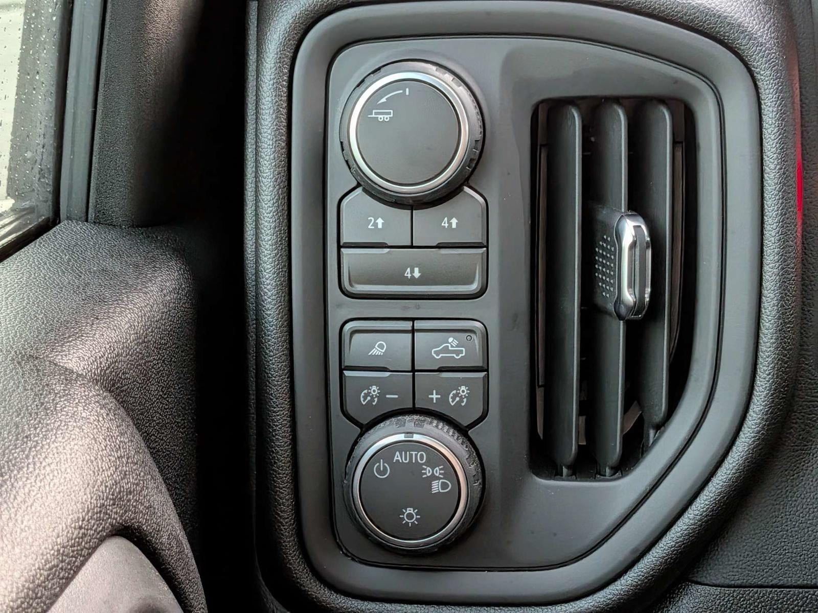 2026 Chevrolet Silverado 2500 HD Crew Cab Standard Box 4-Wheel Drive Custom