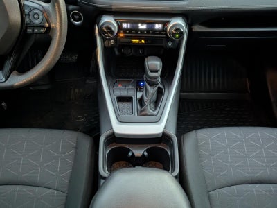 2021 Toyota RAV4 XLE FWD (GS)