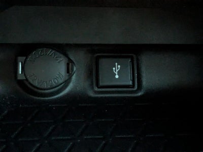 2021 Toyota RAV4 XLE FWD (GS)