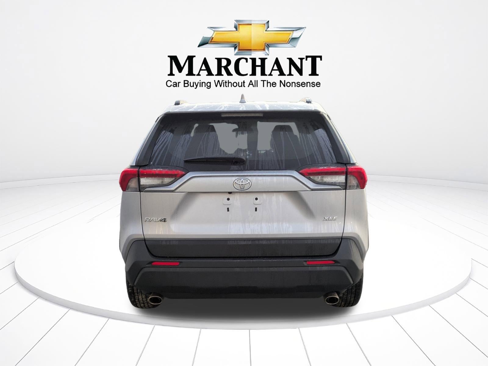 2021 Toyota RAV4 XLE FWD (GS)