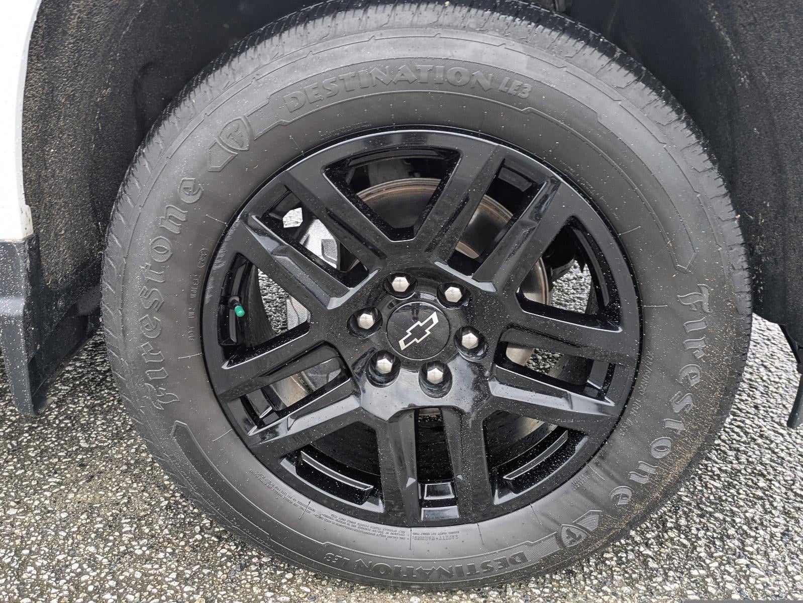 2022 Chevrolet Silverado 1500 Crew Cab Standard Box 4-Wheel Drive Custom