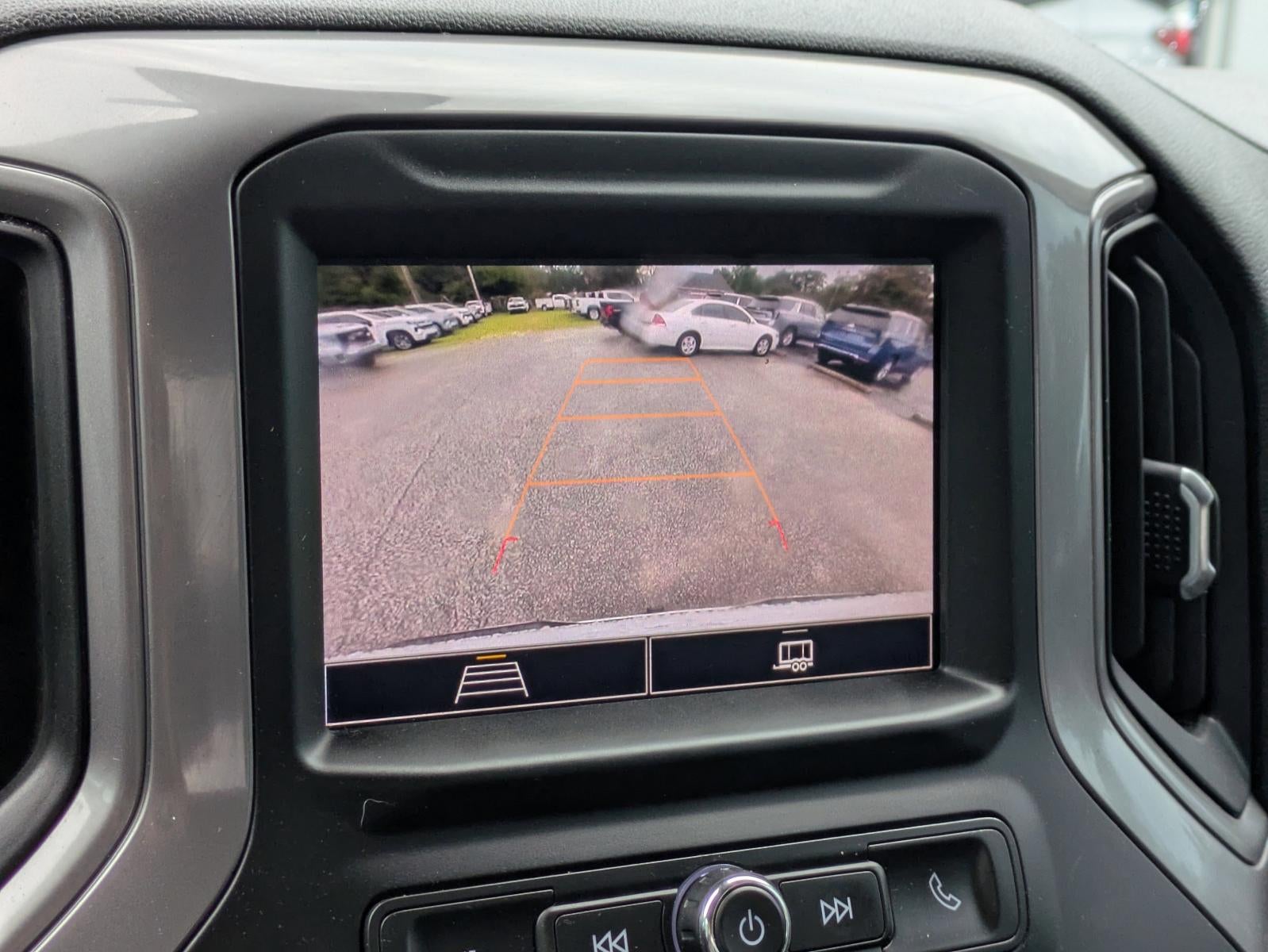 2022 Chevrolet Silverado 1500 Crew Cab Standard Box 4-Wheel Drive Custom