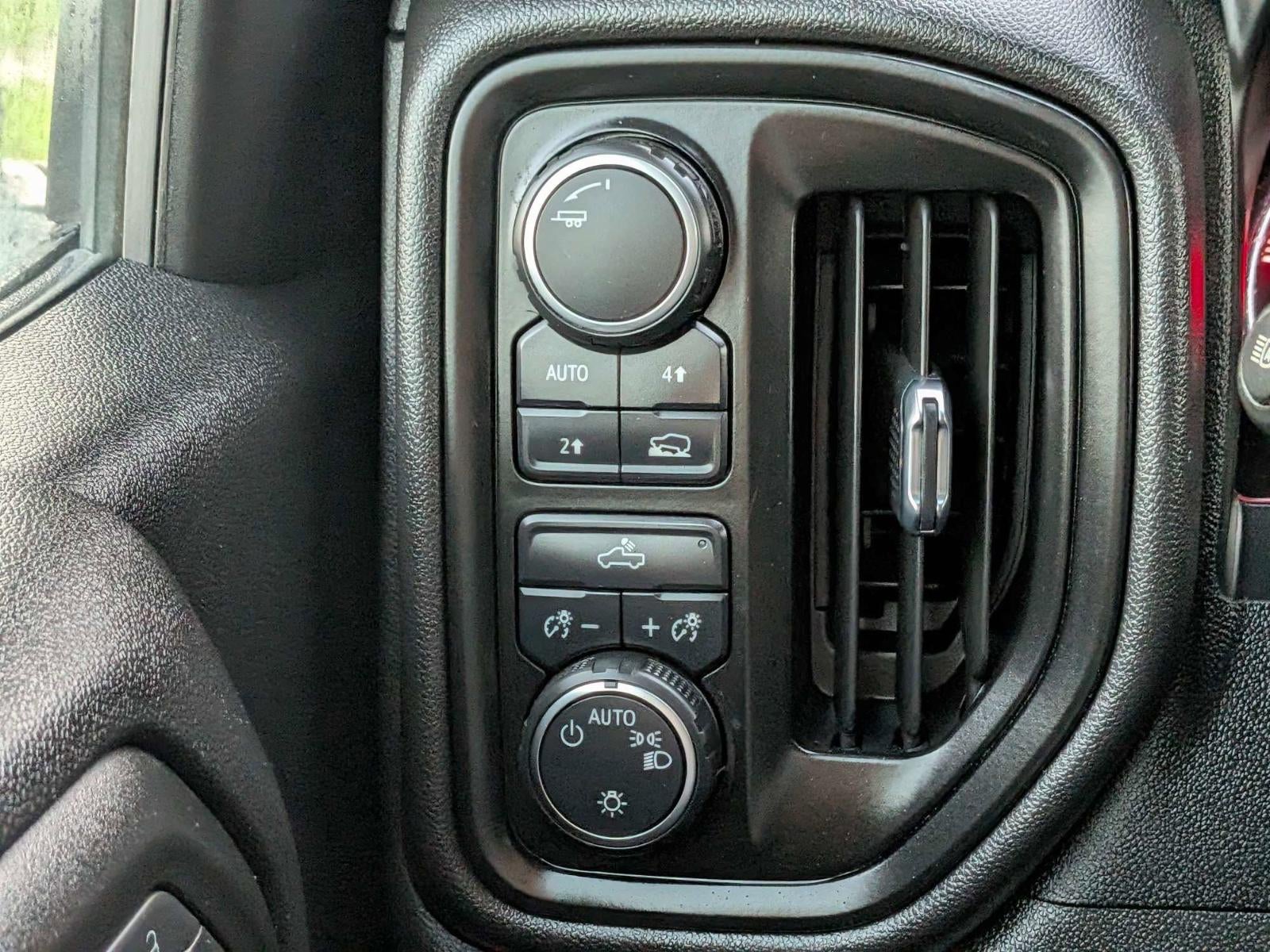 2022 Chevrolet Silverado 1500 Crew Cab Standard Box 4-Wheel Drive WT