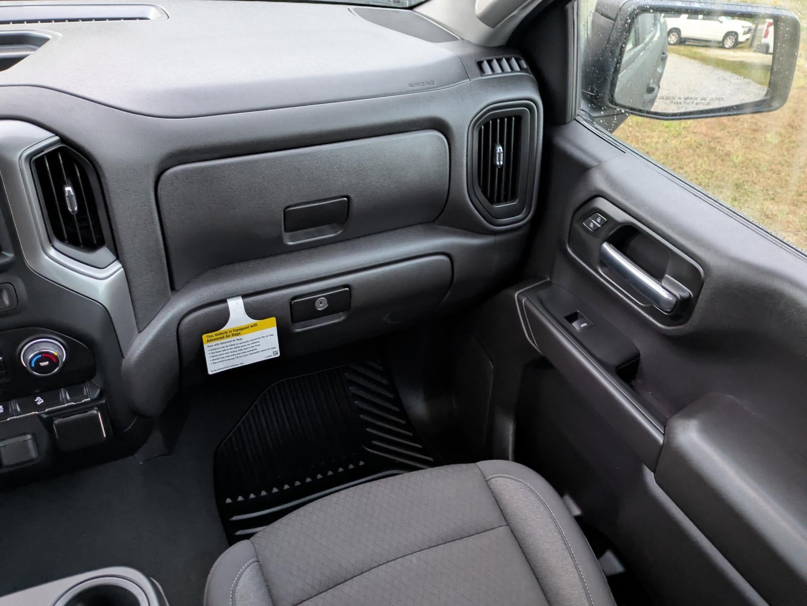 2024 Chevrolet Silverado 1500 Crew Cab Short Box 4-Wheel Drive Custom Trail Boss