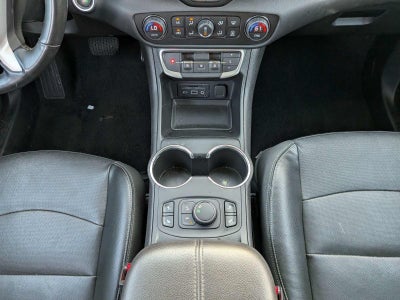 2023 GMC Terrain FWD 4dr SLT