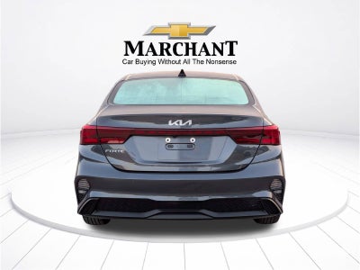 2023 Kia Forte LXS IVT