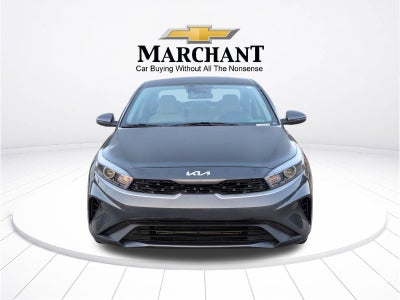 2023 Kia Forte LXS IVT