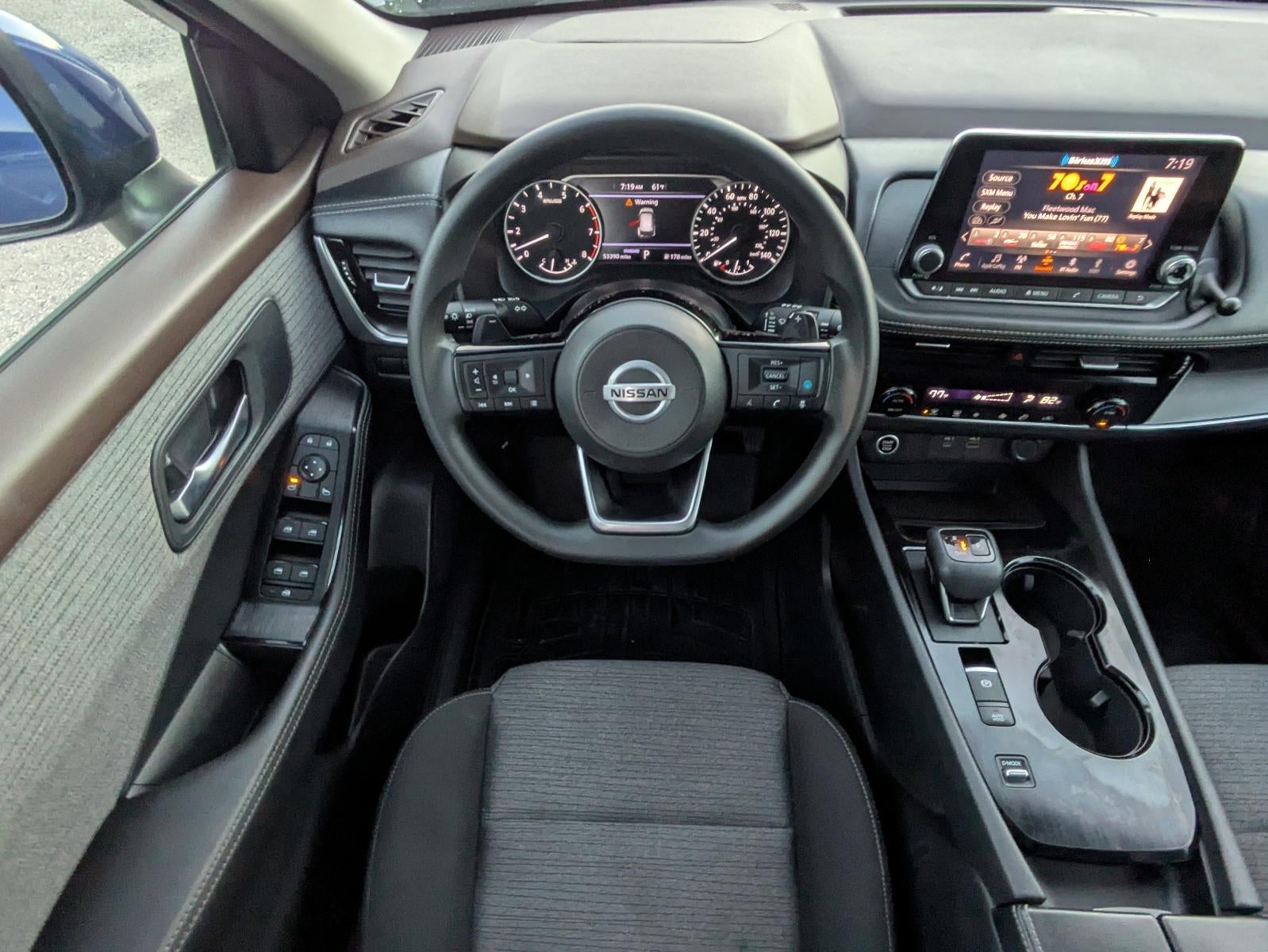 2021 Nissan Rogue FWD SV