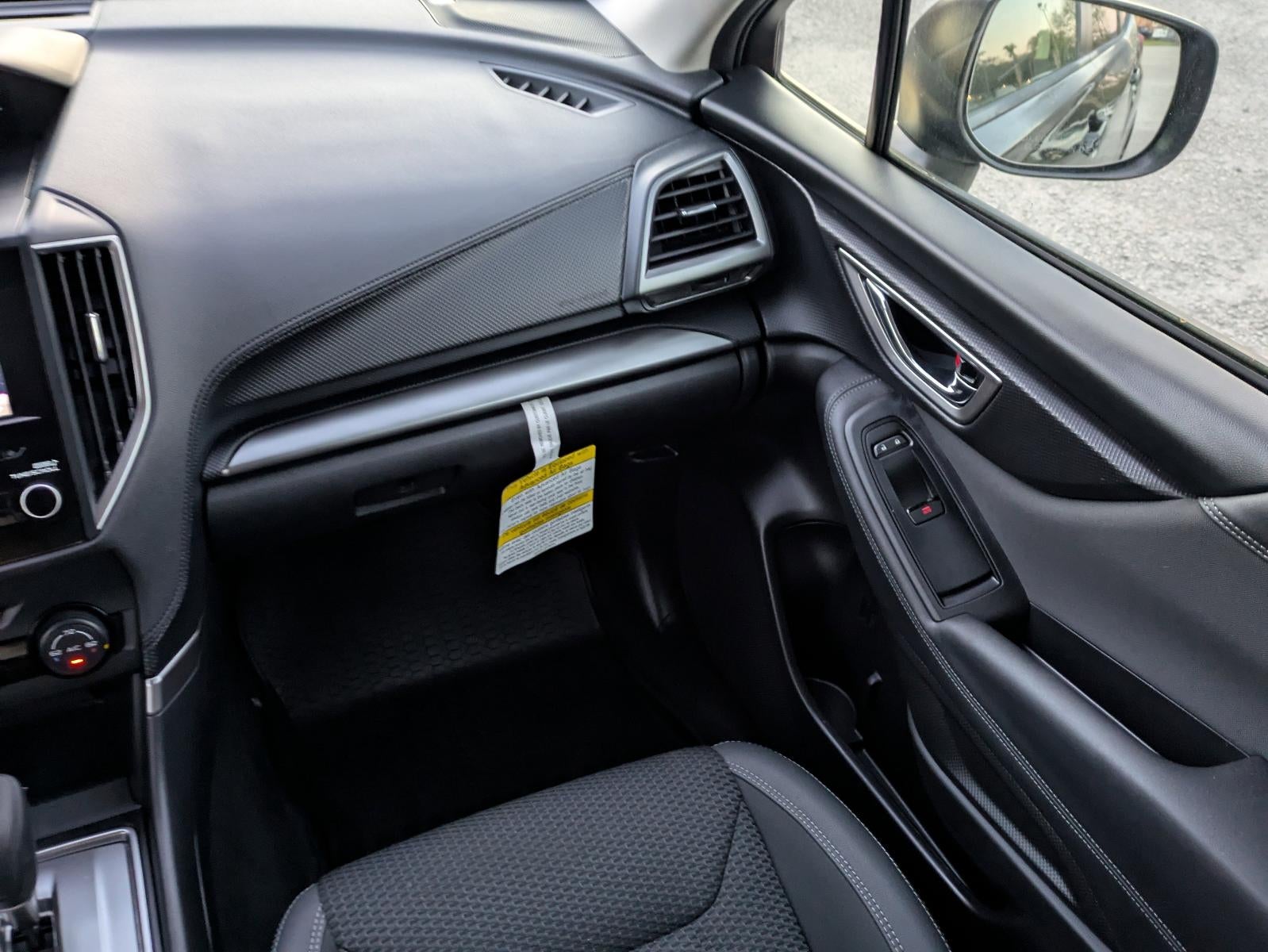 2023 Subaru Forester Premium CVT