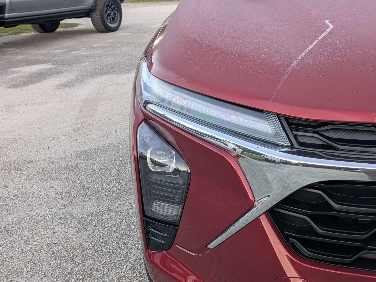 2025 Chevrolet Trax FWD 4dr LT
