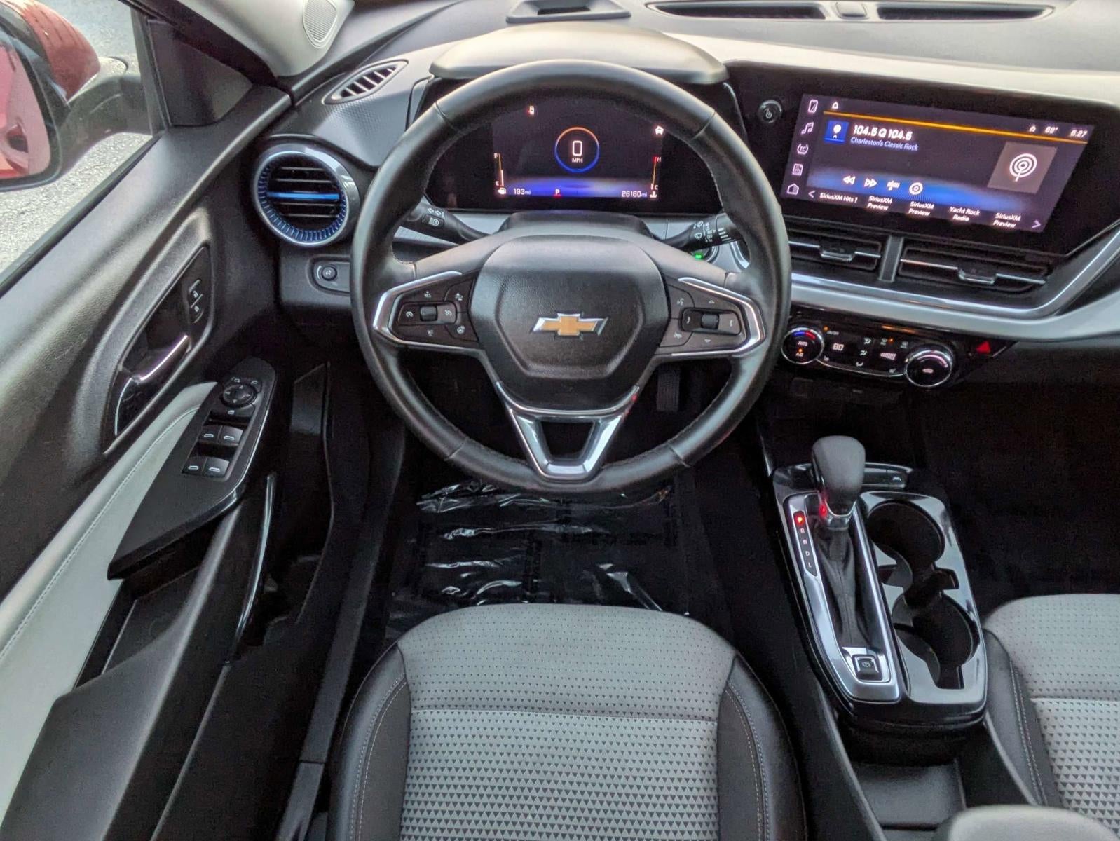 2025 Chevrolet Trax FWD 4dr LT