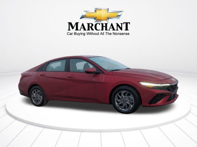 2024 Hyundai Elantra SEL IVT