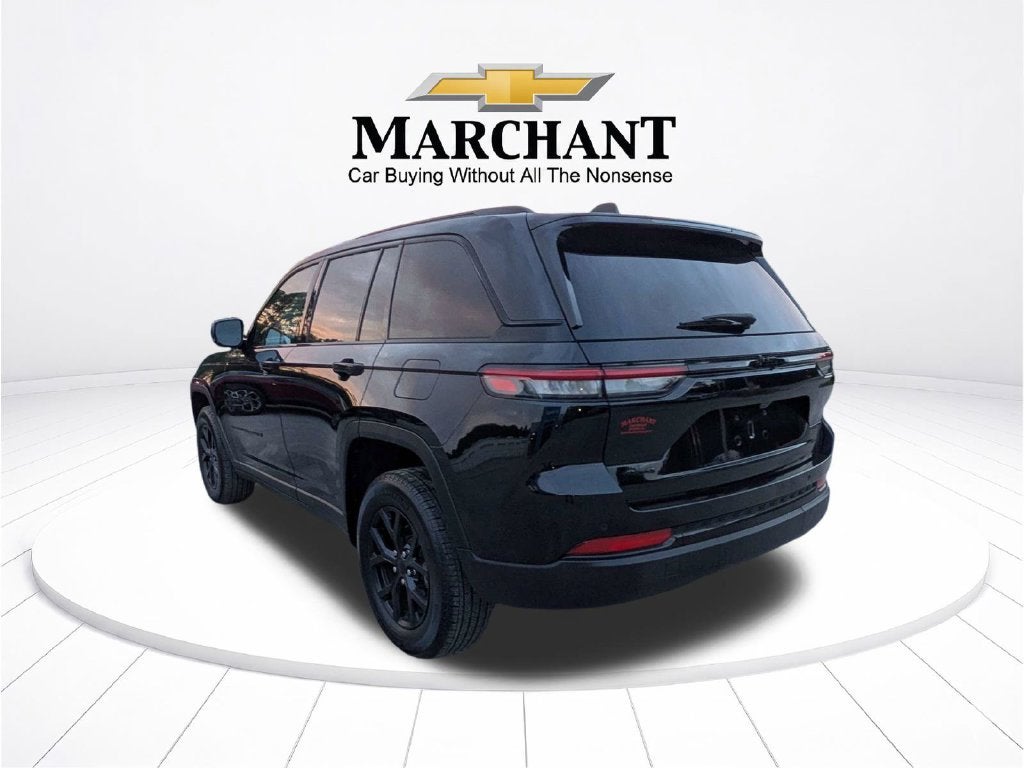 2025 Jeep Grand Cherokee Altitude