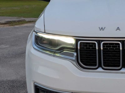 2023 Jeep Wagoneer Base