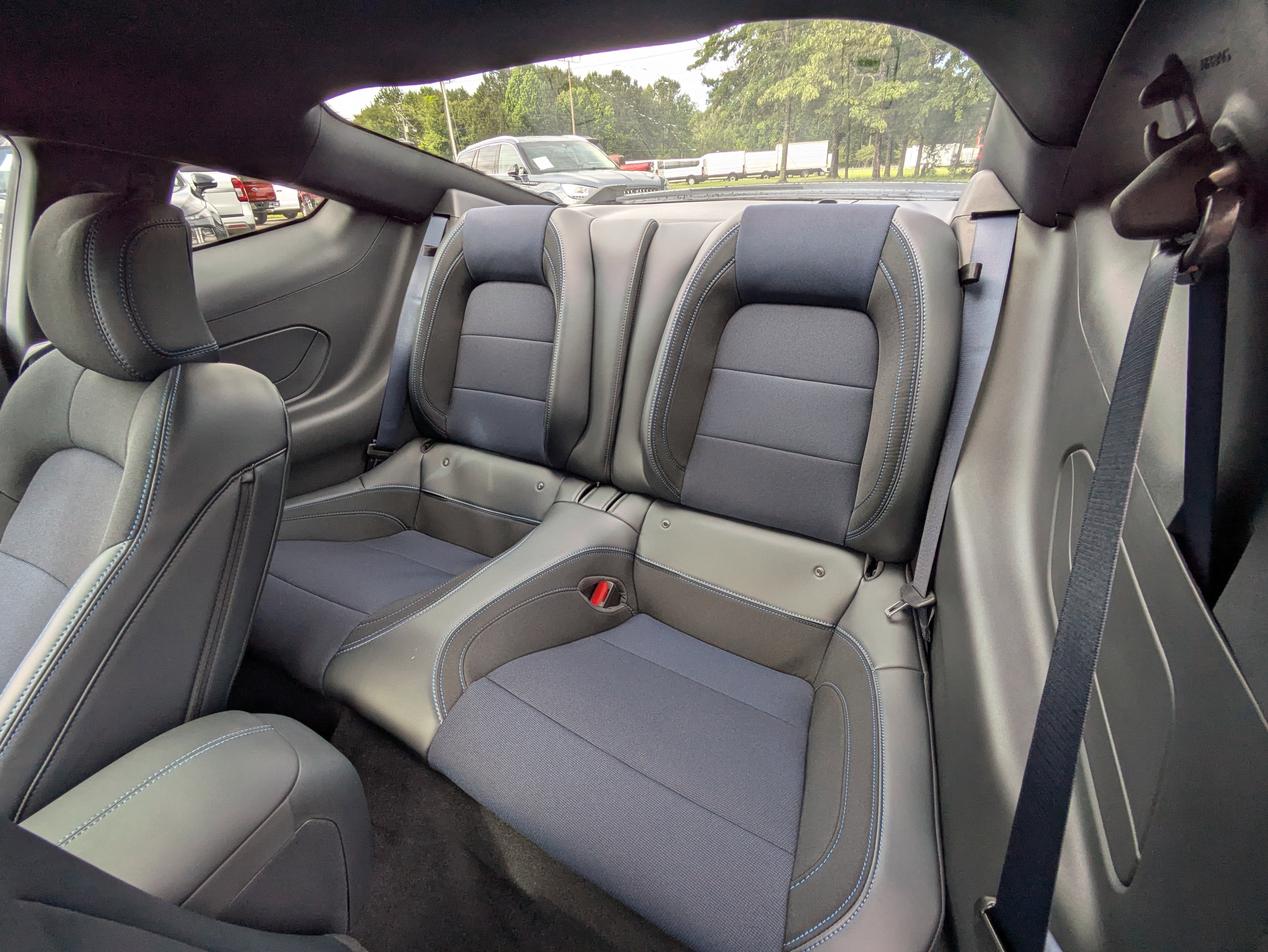 2025 Ford Mustang Dark Horse