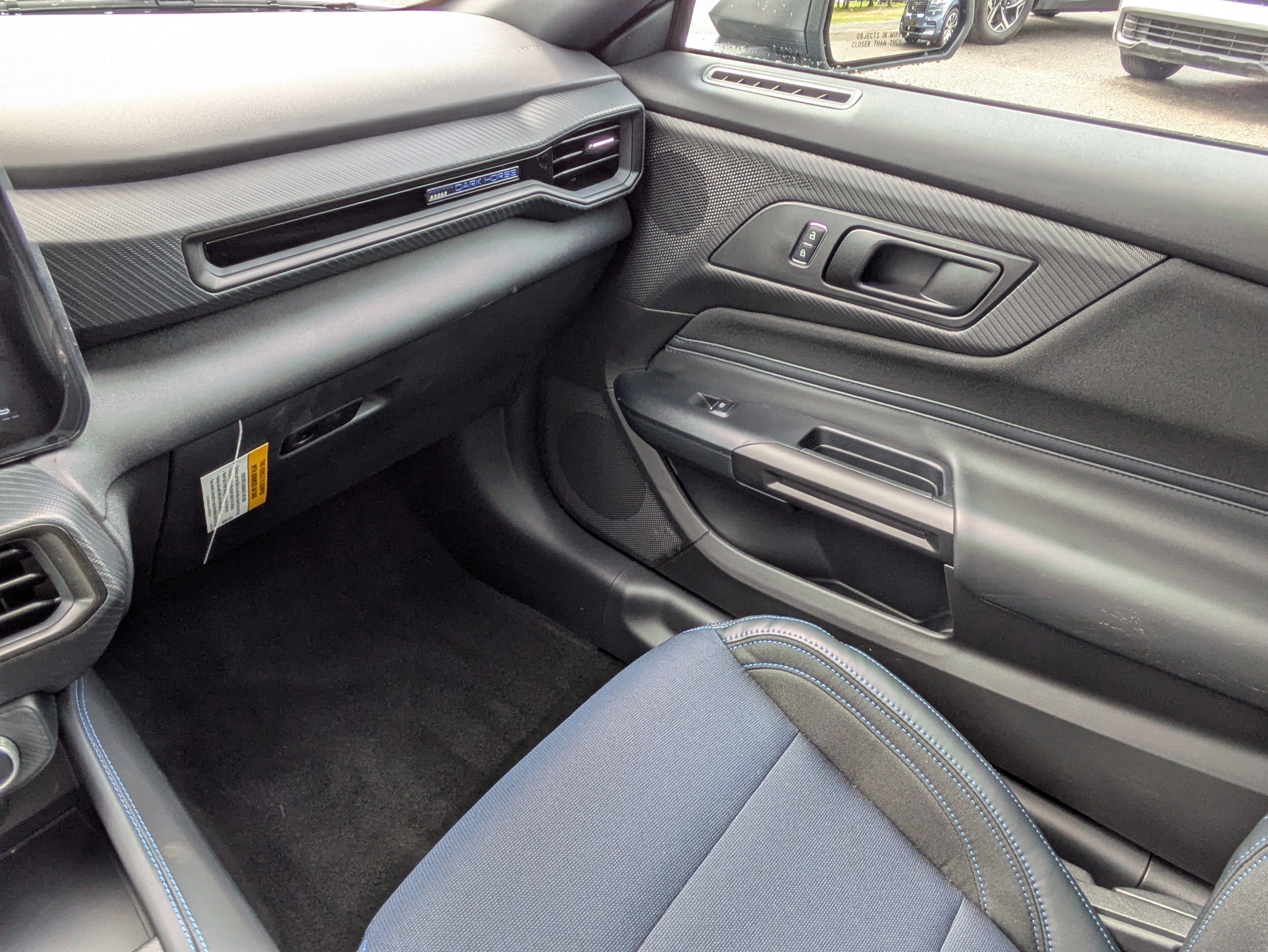 2025 Ford Mustang Dark Horse