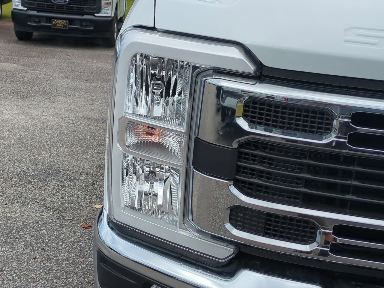 2025 Ford Super Duty F-350 DRW F-350® XL