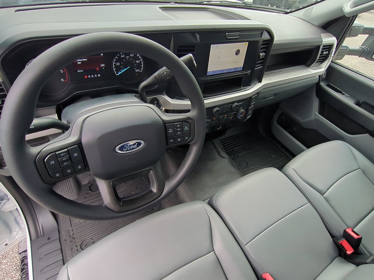 2025 Ford Super Duty F-350 DRW F-350® XL