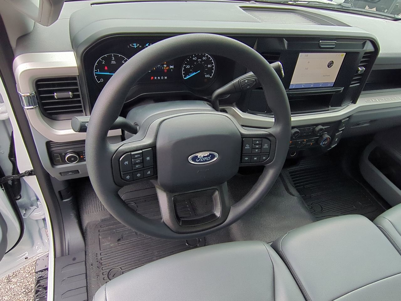 2025 Ford Super Duty F-350 DRW F-350® XL