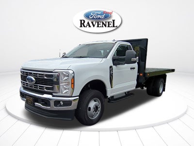 2025 Ford Super Duty F-350 DRW F-350® XL