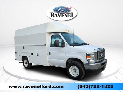 2025 Ford E-Series Cutaway E-350 SRW