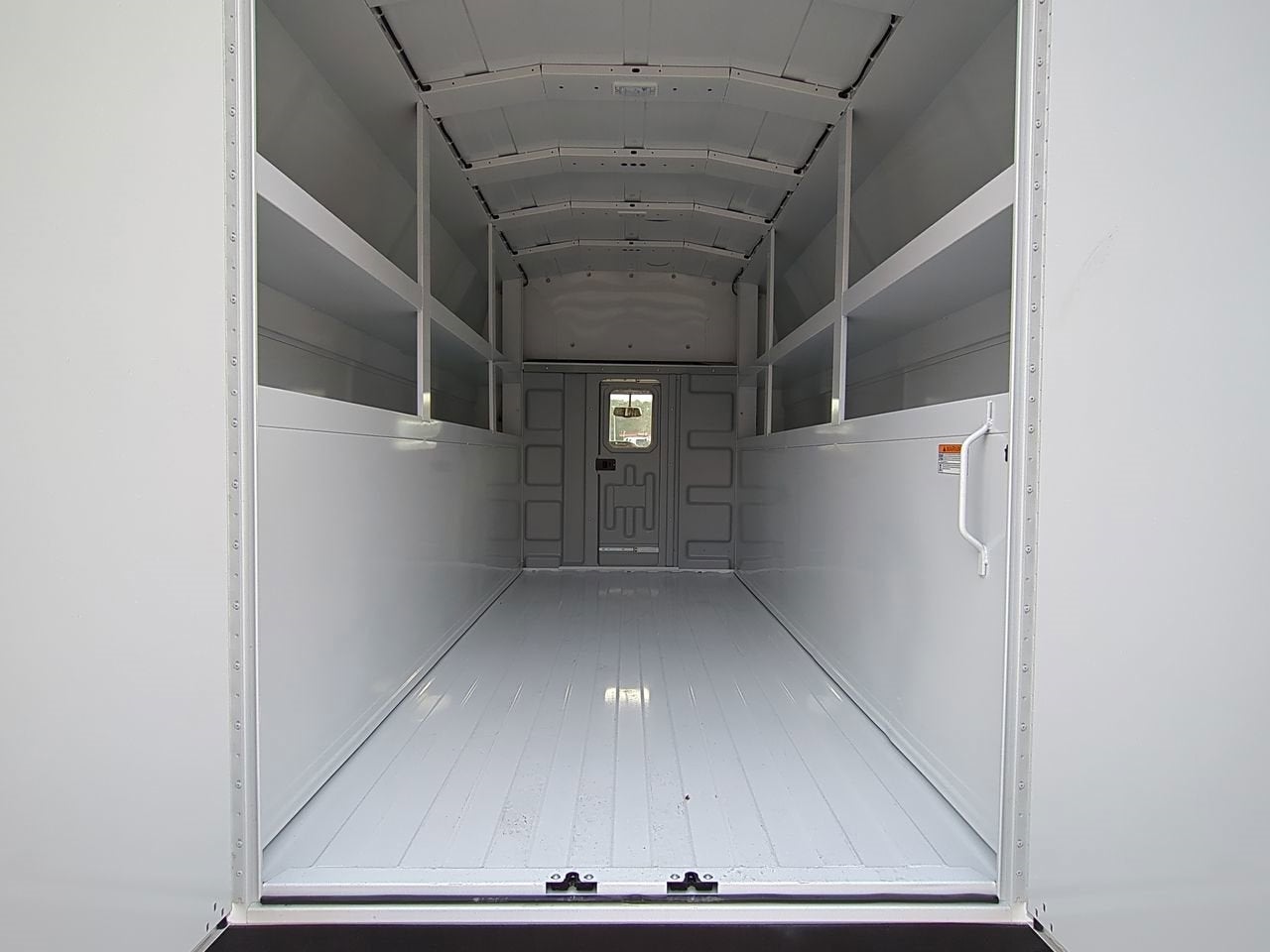 2025 Ford E-Series Cutaway E-350 SRW