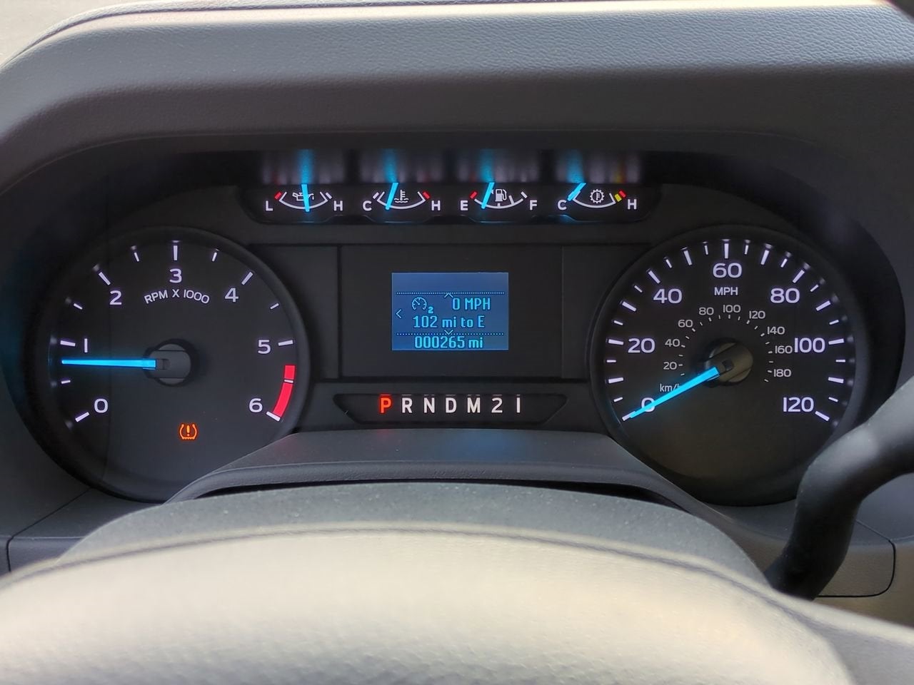 2025 Ford E-Series Cutaway E-350 SRW