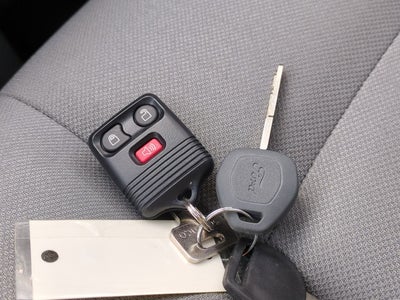 2025 Ford E-Series Cutaway E-350 SRW