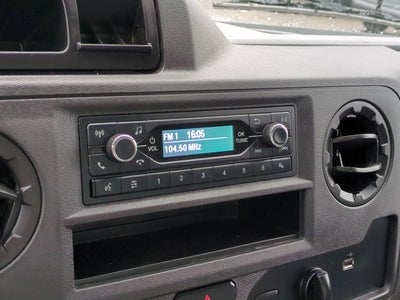 2023 Ford E-Series Cutaway Base