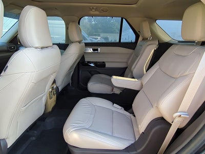 2022 Ford Explorer Platinum