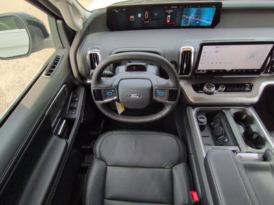 2027 Ford Expedition Platinum
