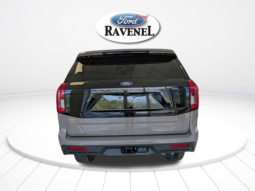 2027 Ford Expedition Tremor