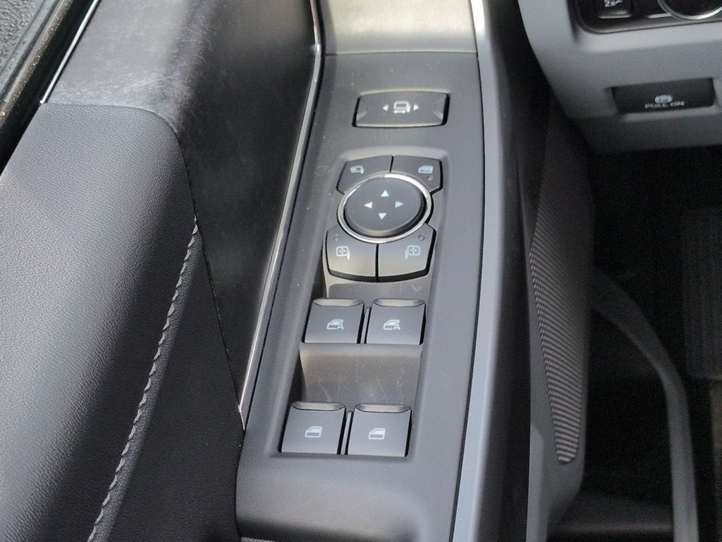 2027 Ford F-250SD XLT