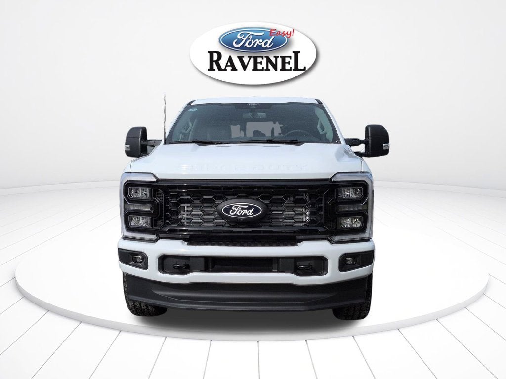 2027 Ford F-250SD XLT