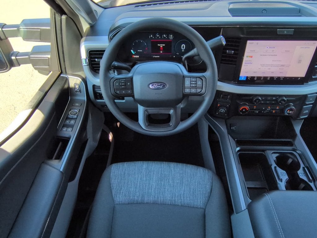 2027 Ford F-250SD XLT