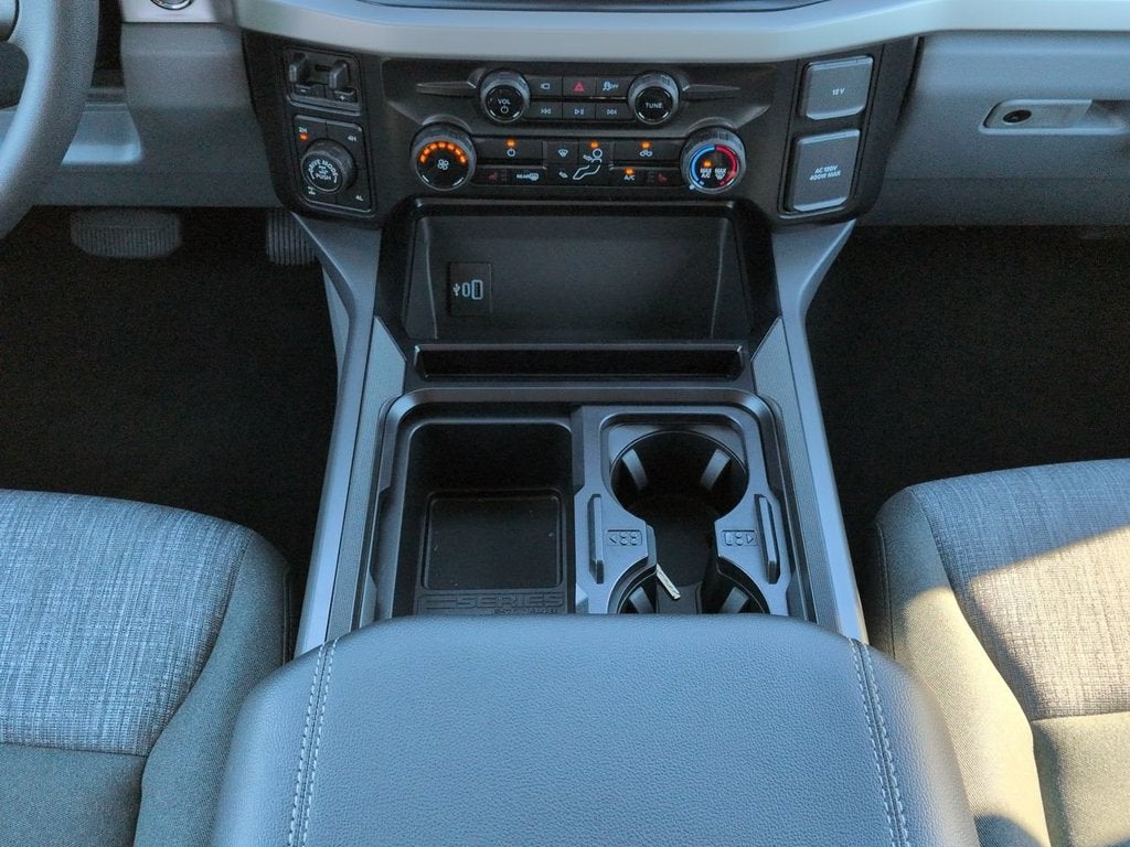 2027 Ford F-250SD XLT