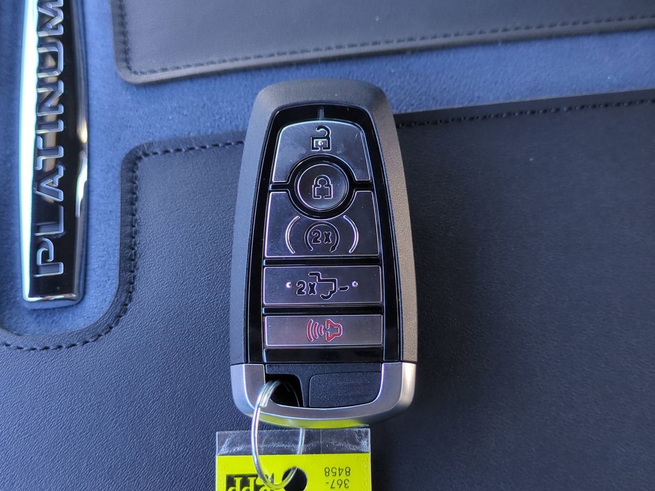 2026 Ford Super Duty F-250 SRW Platinum