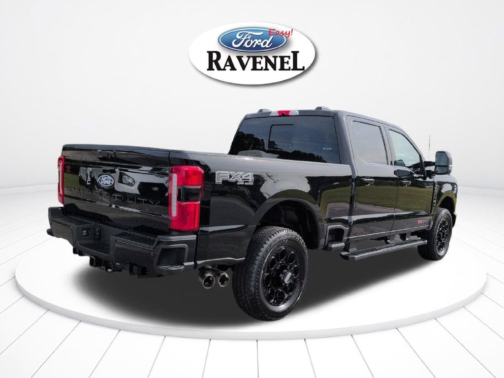 2027 Ford F-350SD Lariat