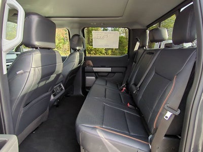 2026 Ford Super Duty F-350 SRW LARIAT