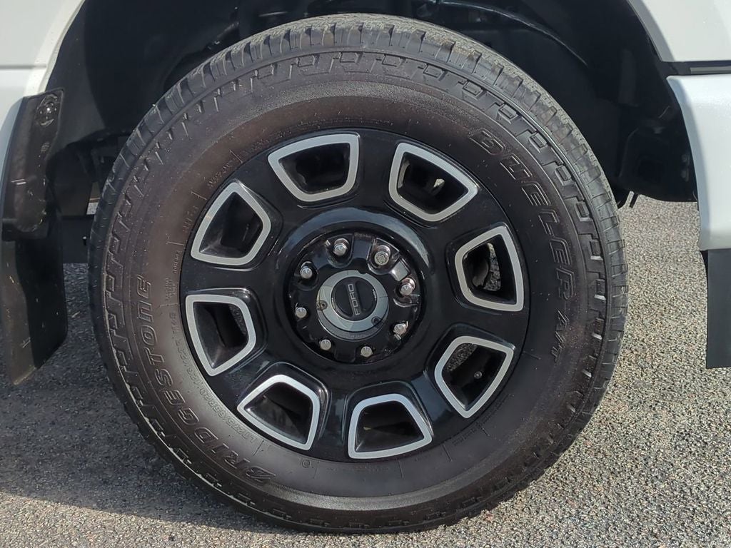 2025 Ford F-350SD Platinum