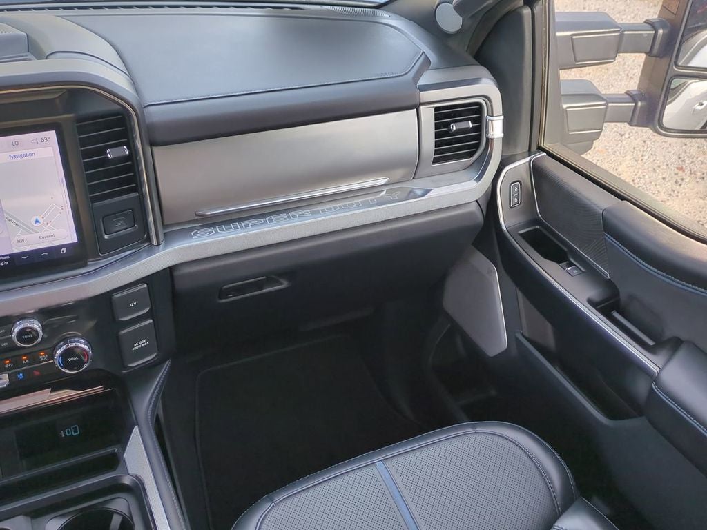 2025 Ford F-350SD Platinum