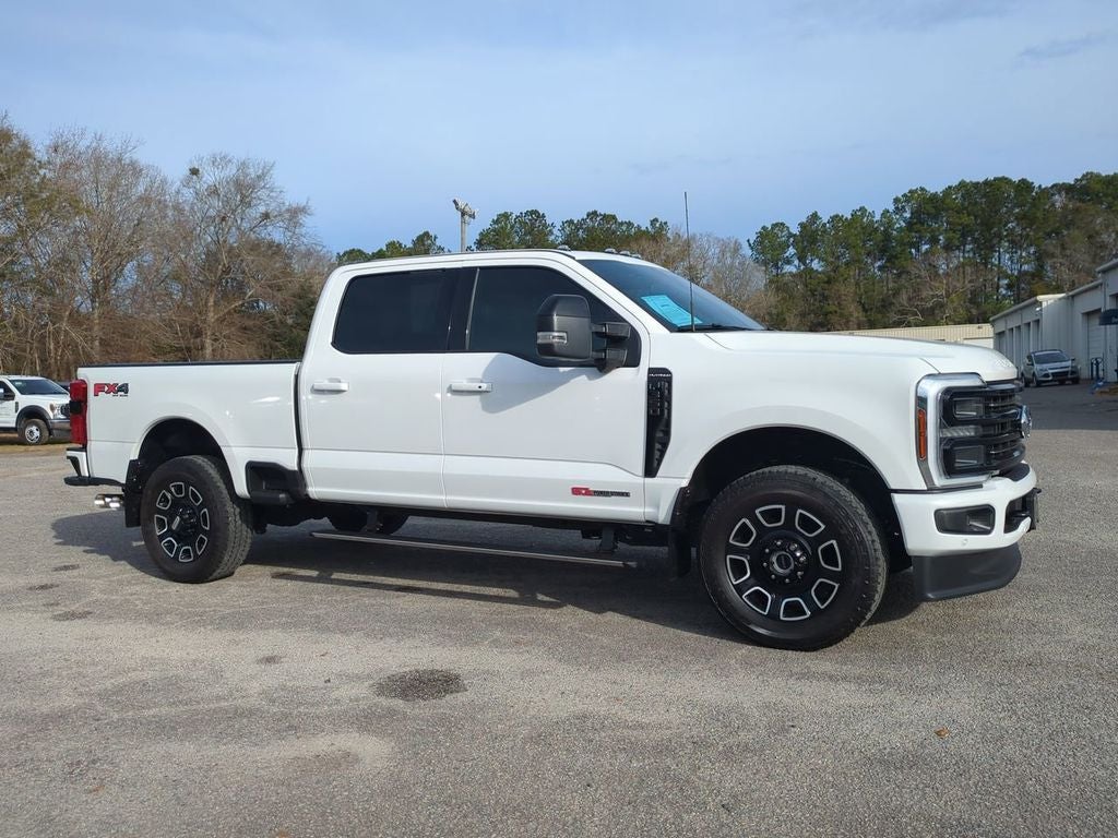 2025 Ford F-350SD Platinum