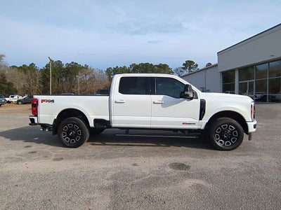 2025 Ford F-350SD Platinum